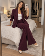 Completo sartoriale Klara con dettagli luminosi
