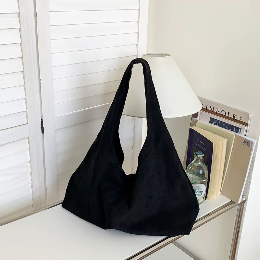 Borsa a spalla con texture vellutata