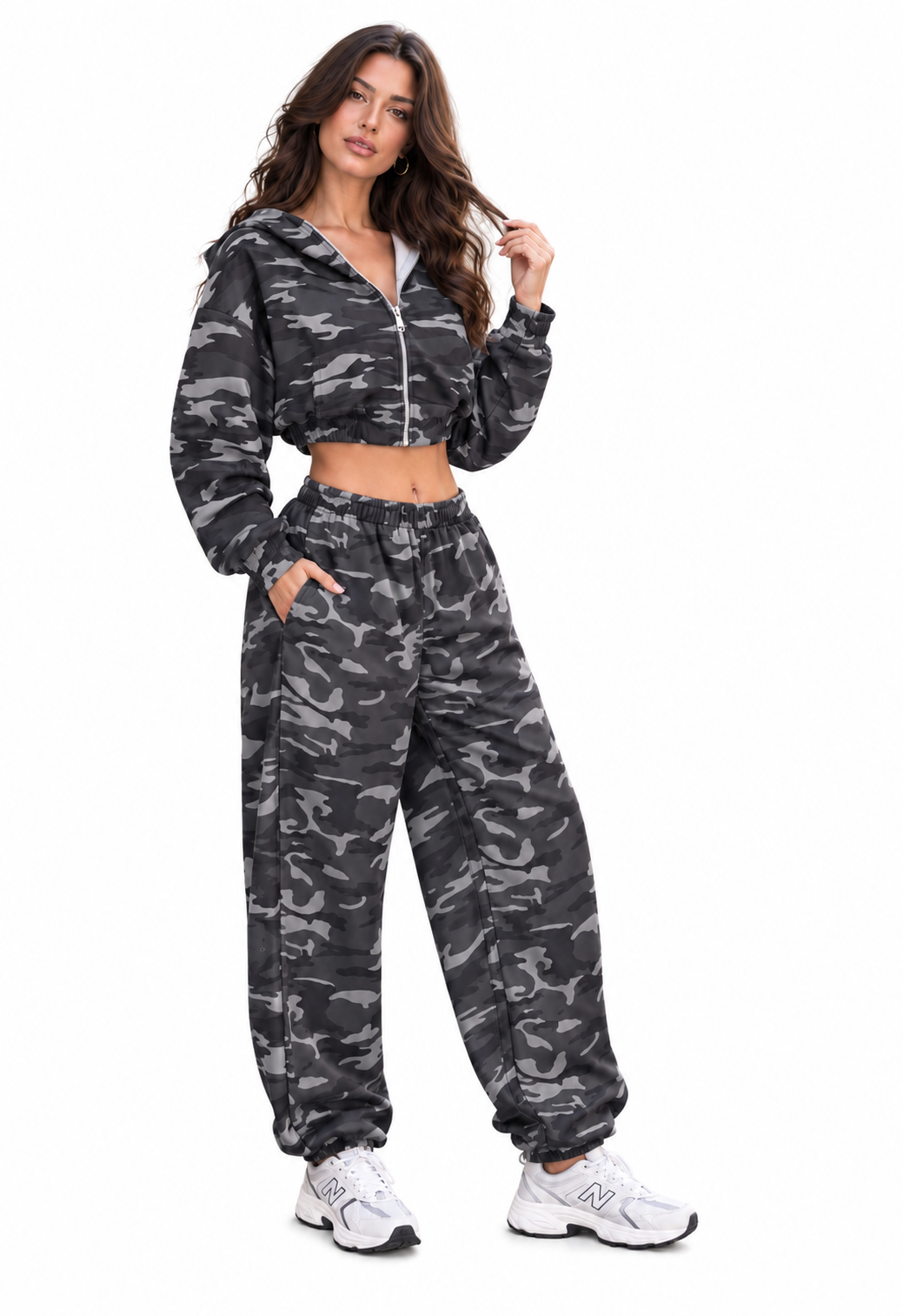 Completo Militare felpa e pantaloni mimetici, vista 3, sfondo bianco