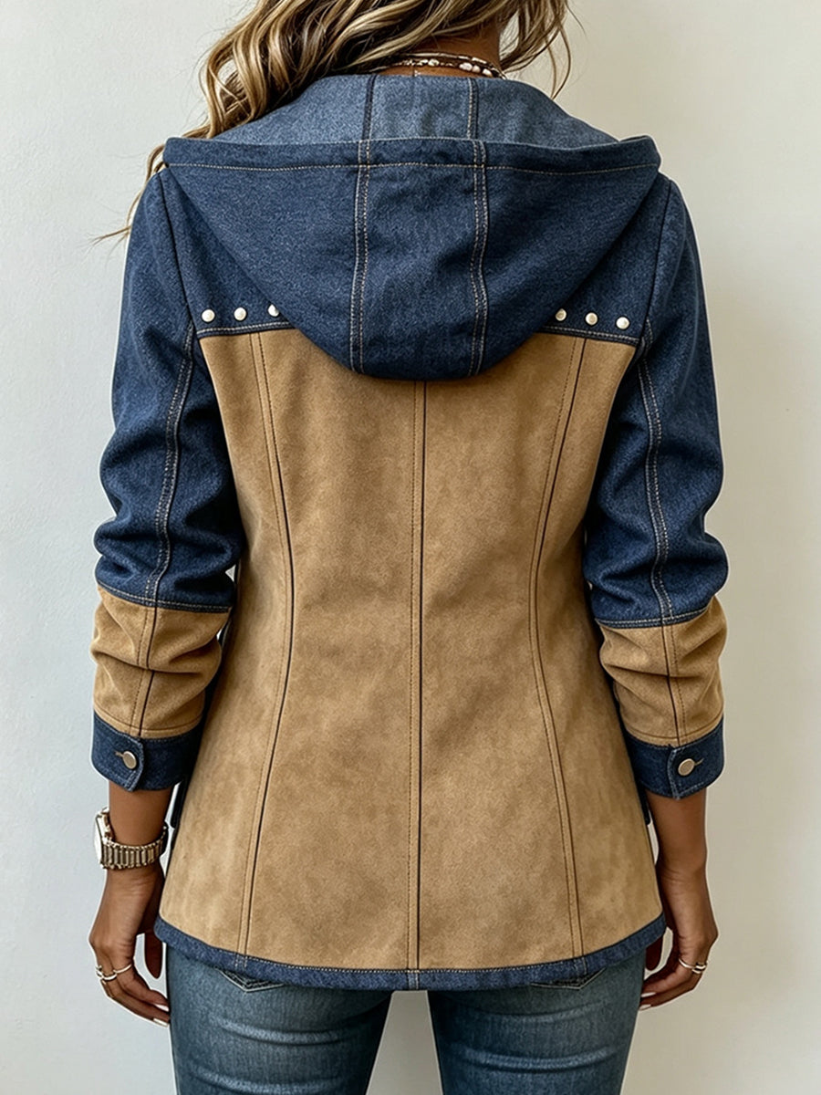 Giacca con cappuccio blu navy e cammello