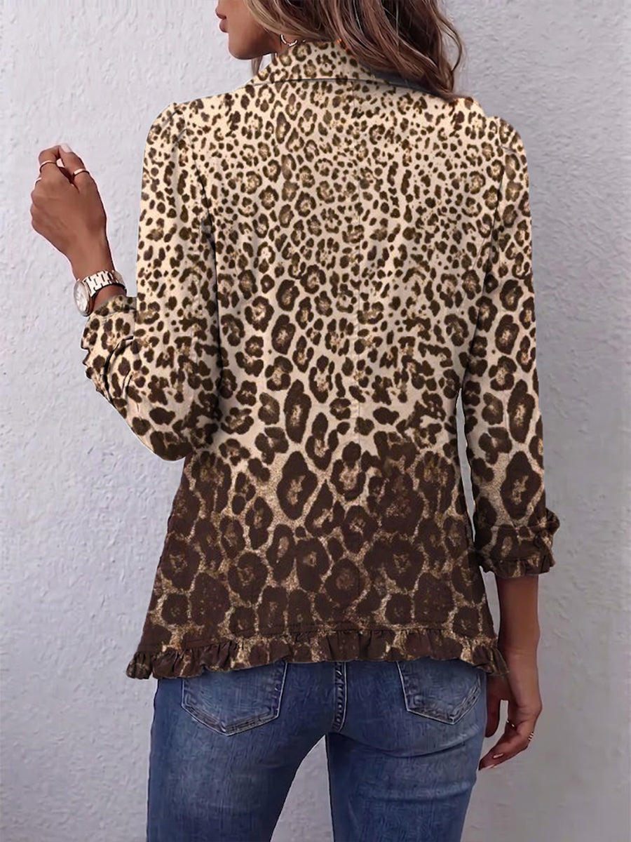 Giacca leopardata con volant