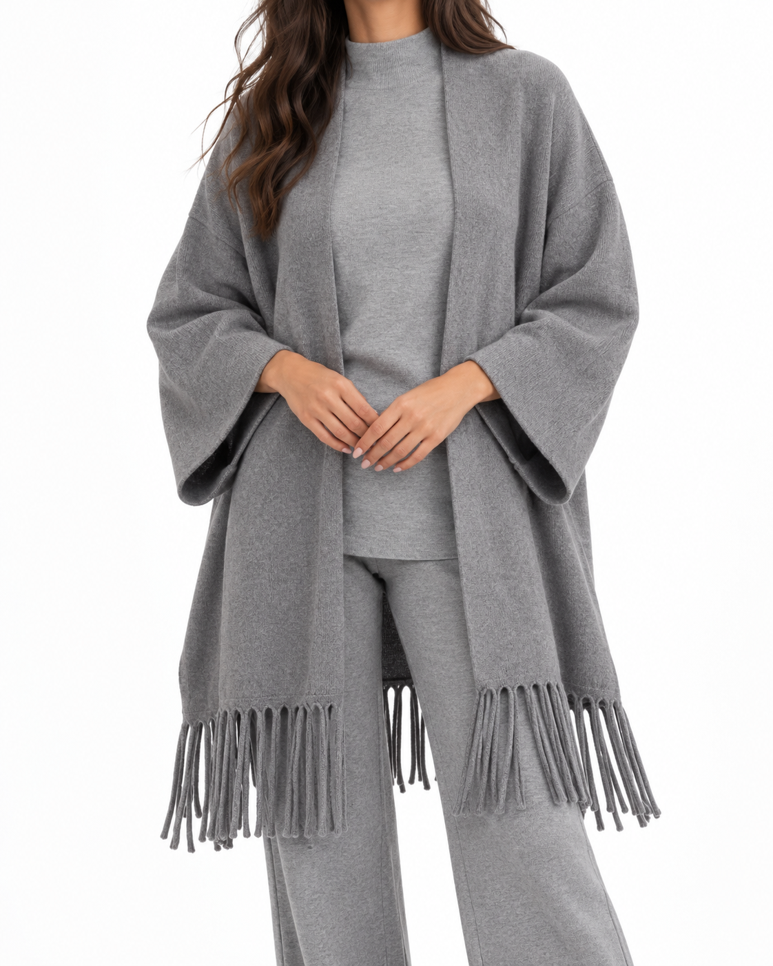 Cardigan Valeria con frange color Grigio su sfondo bianco